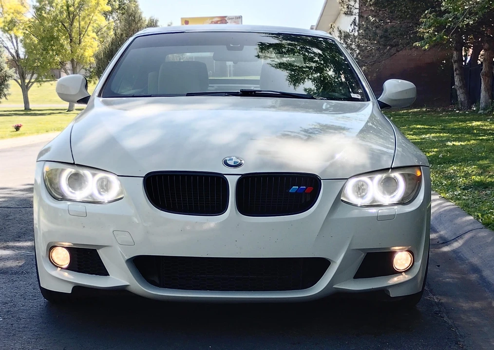 2011 BMW E93 3 Series Convertible - Image 22 of 31