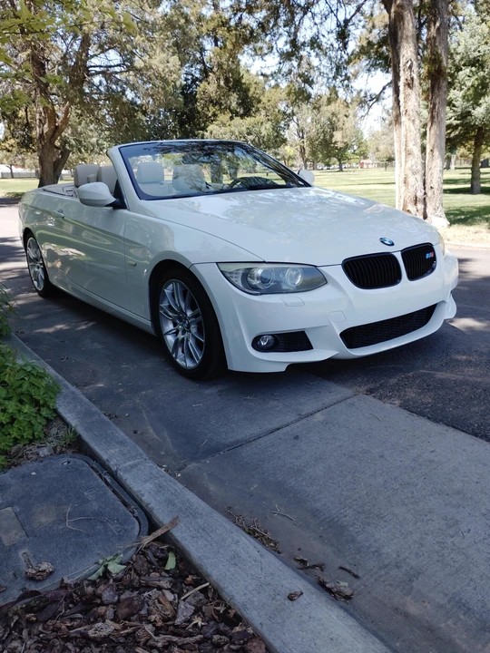 2011 BMW E93 3 Series Convertible - Image 20 of 31