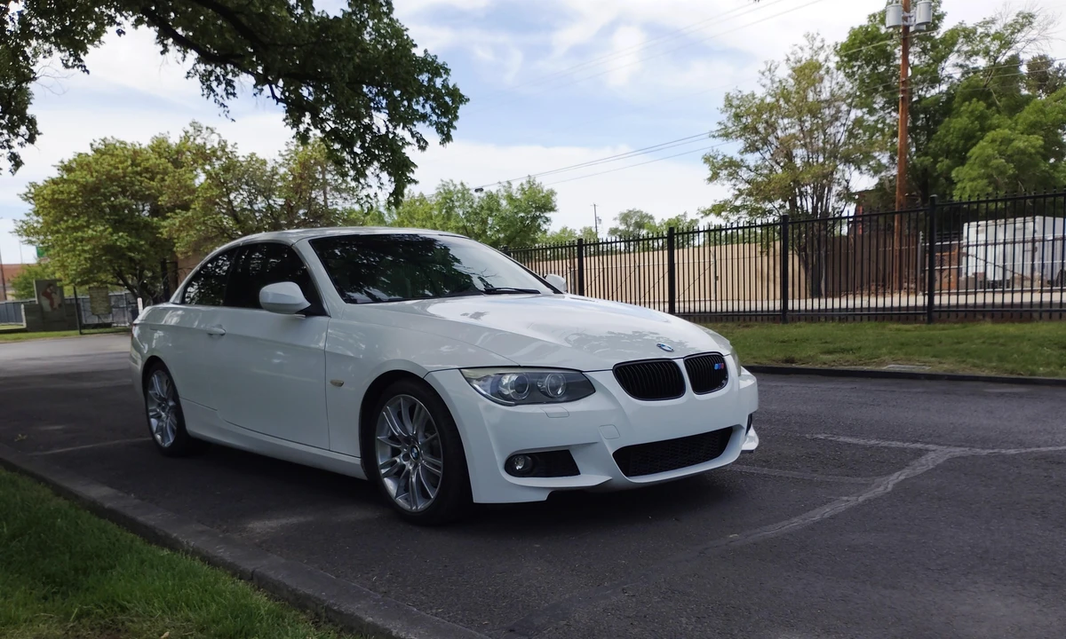 2011 BMW E93 3 Series Convertible - Image 30 of 31