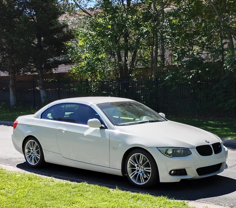 2011 BMW E93 3 Series Convertible - Image 29 of 31