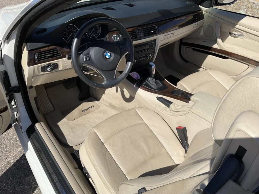 2011 BMW E93 3 Series Convertible - Image 7 of 11