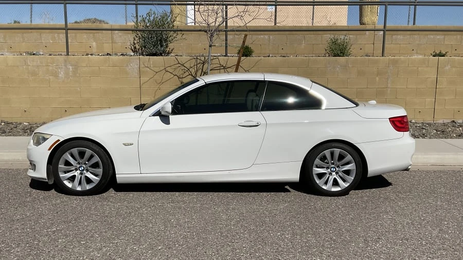 2011 BMW E93 3 Series Convertible - Image 5 of 11