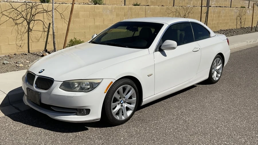 2011 BMW E93 3 Series Convertible - Image 4 of 11