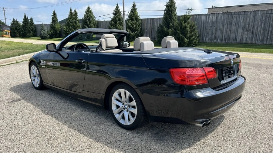 2011 BMW E93 3 Series Convertible - Image 3 of 12