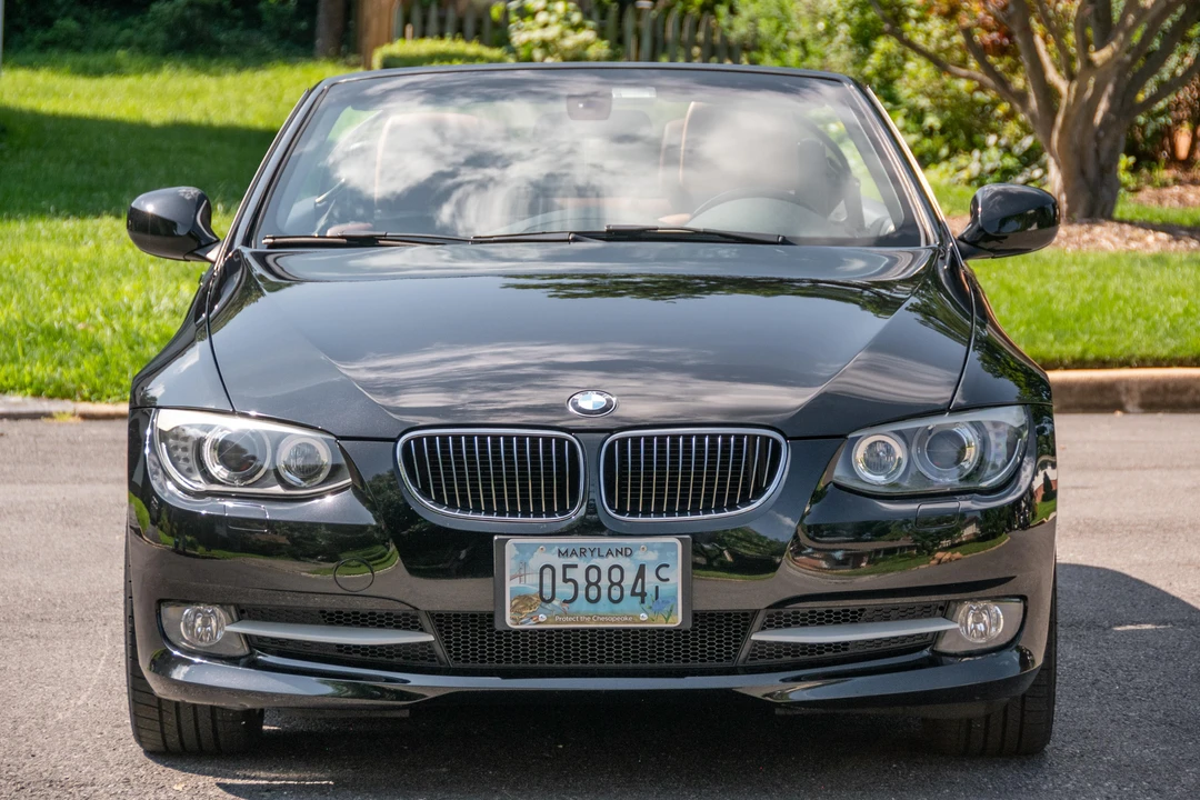 2011 BMW E93 3 Series Convertible - Image 7 of 31