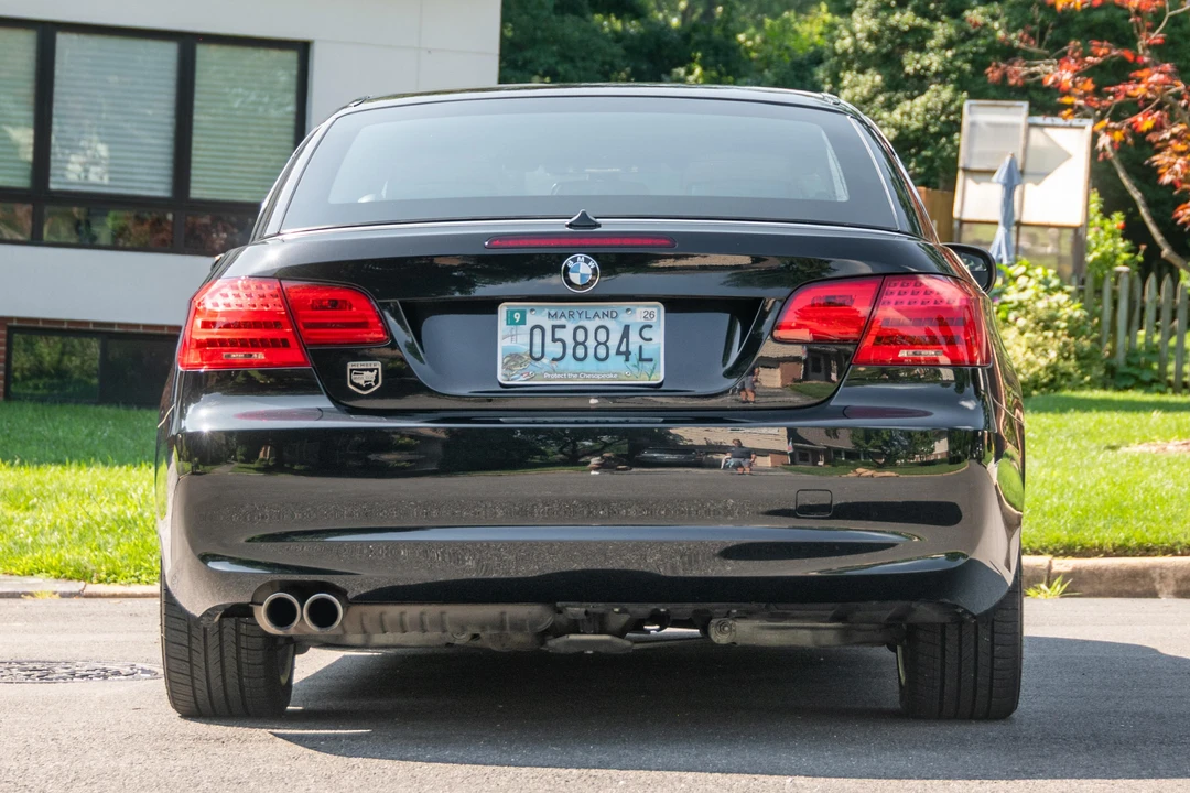 2011 BMW E93 3 Series Convertible - Image 16 of 31