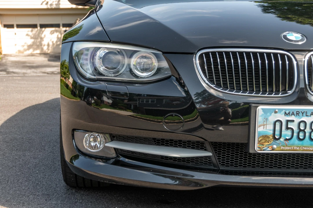 2011 BMW E93 3 Series Convertible - Image 19 of 31