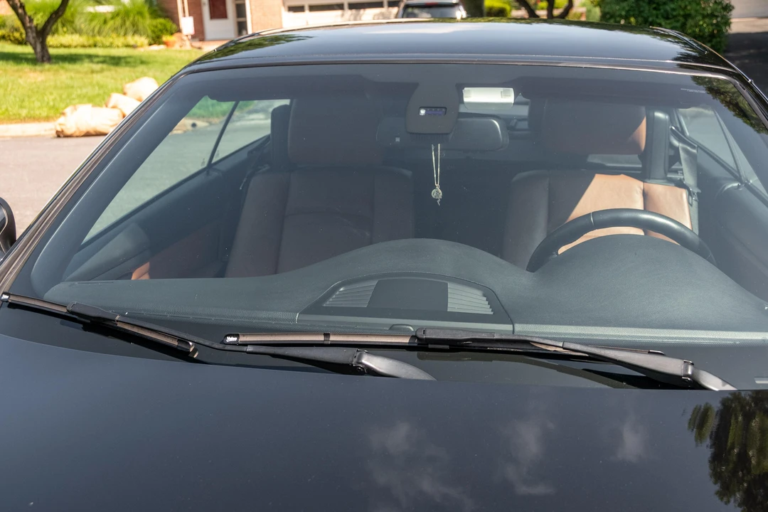 2011 BMW E93 3 Series Convertible - Image 27 of 31