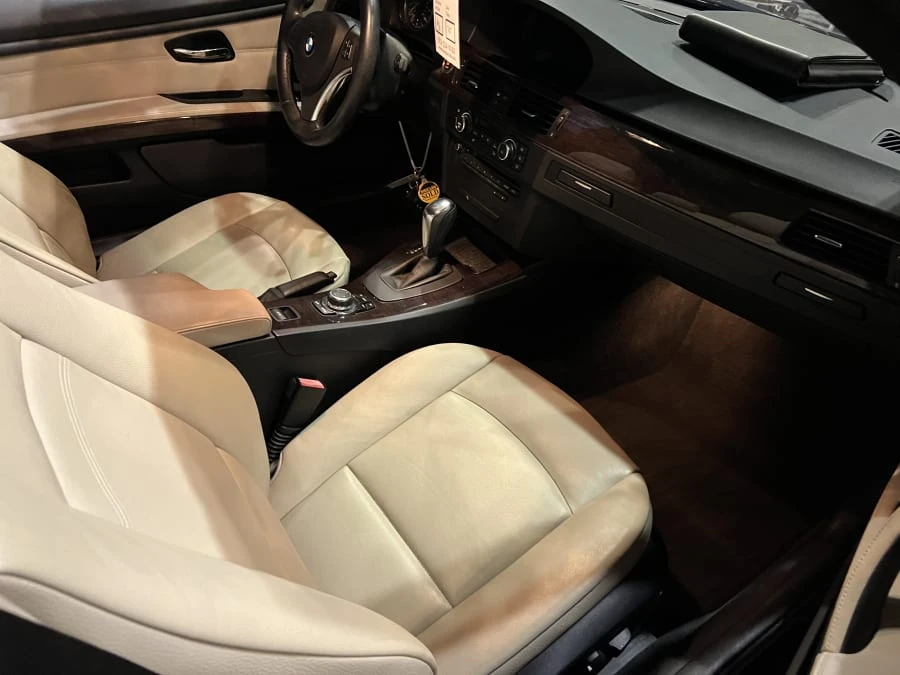 2011 BMW E93 3 Series Convertible - Image 4 of 7