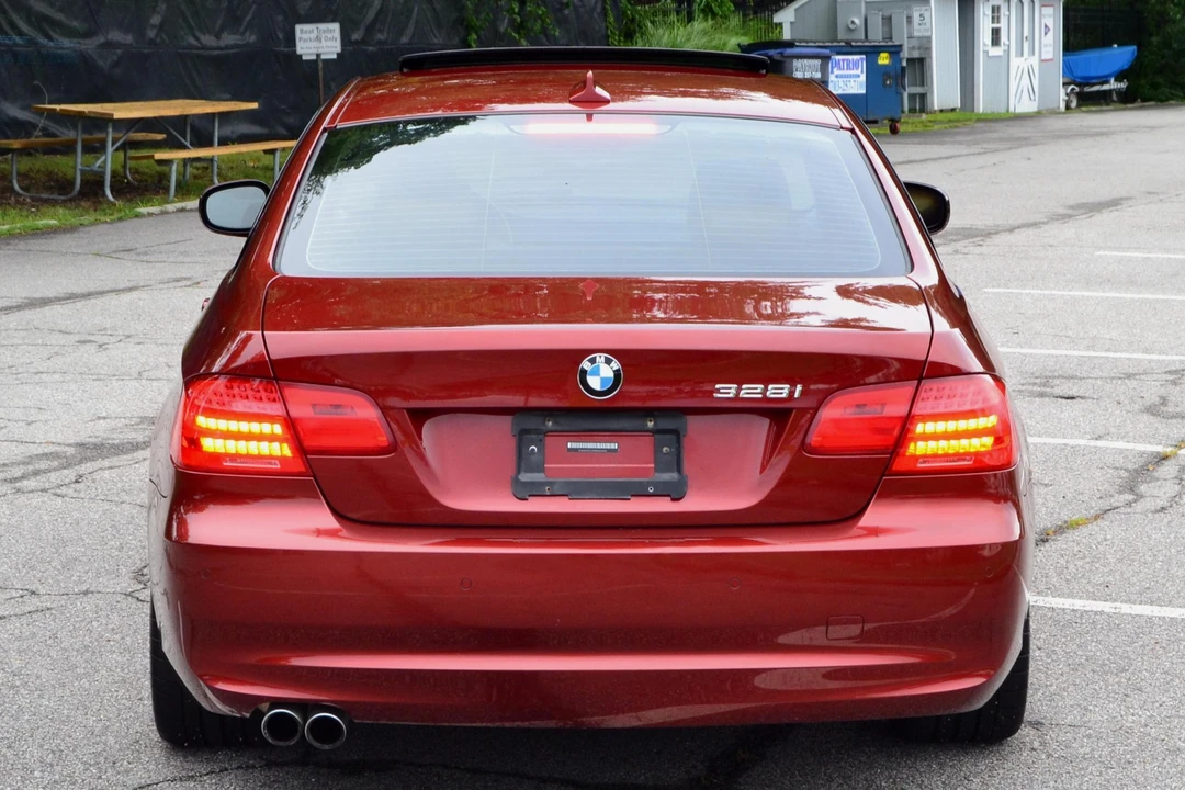 2011 BMW E92 3 Series Coupe - Image 5 of 31
