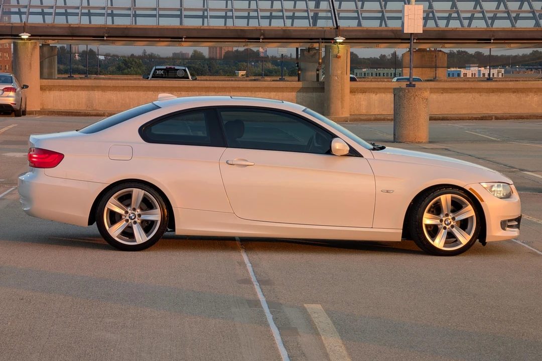 2011 BMW E92 3 Series Coupe - Image 3 of 31