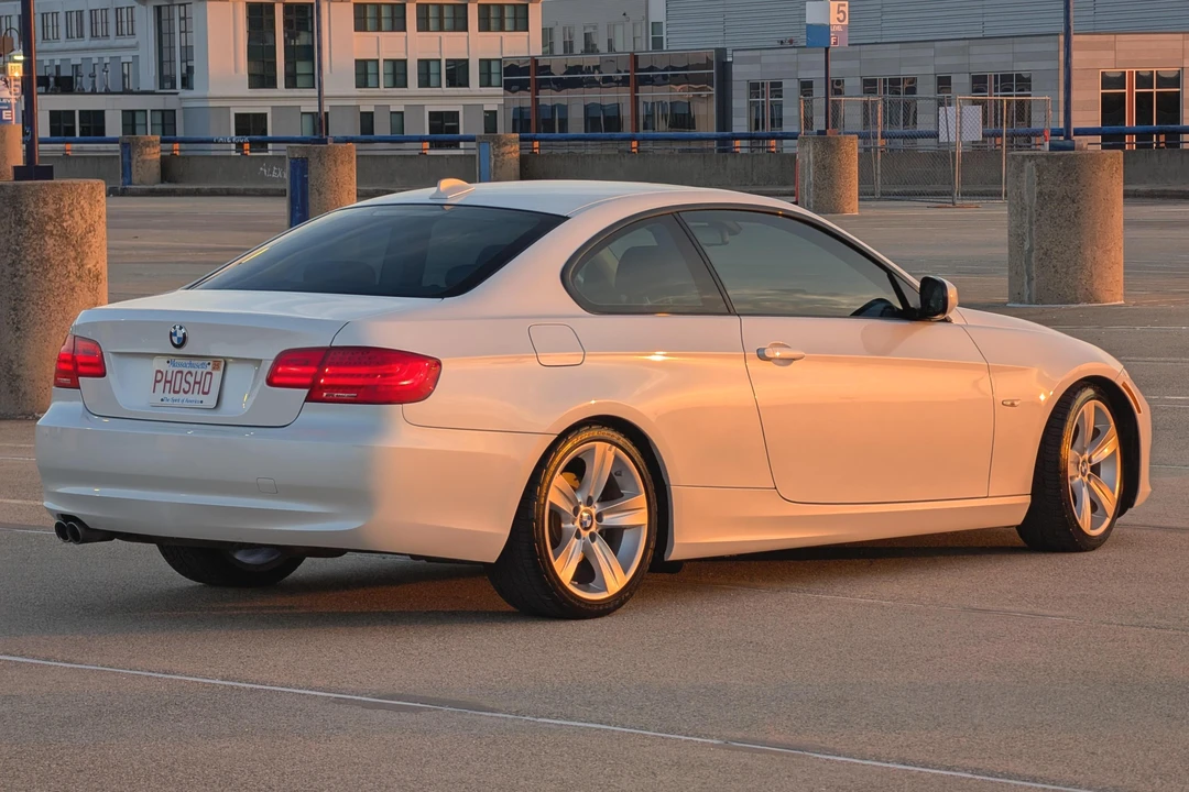 2011 BMW E92 3 Series Coupe - Image 4 of 31