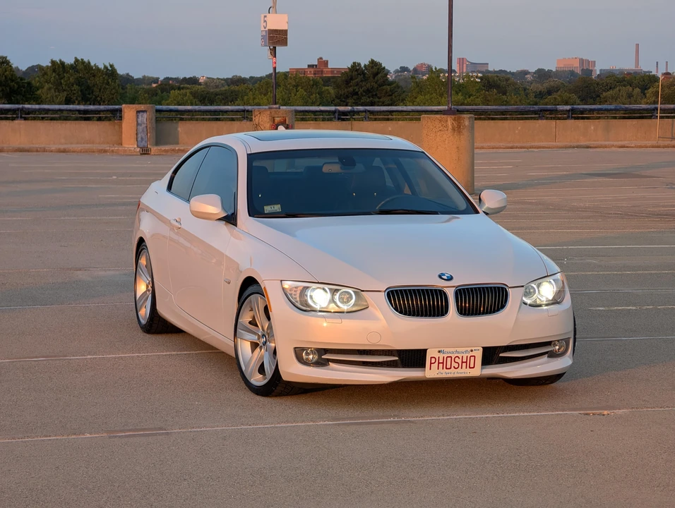 2011 BMW E92 3 Series Coupe - Image 16 of 31