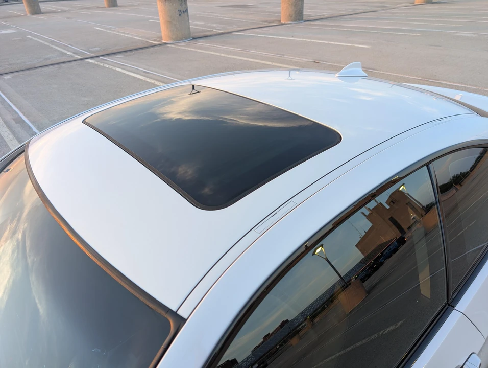 2011 BMW E92 3 Series Coupe - Image 24 of 31