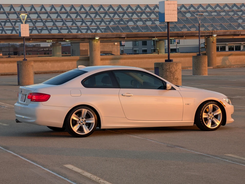 2011 BMW E92 3 Series Coupe - Image 12 of 31