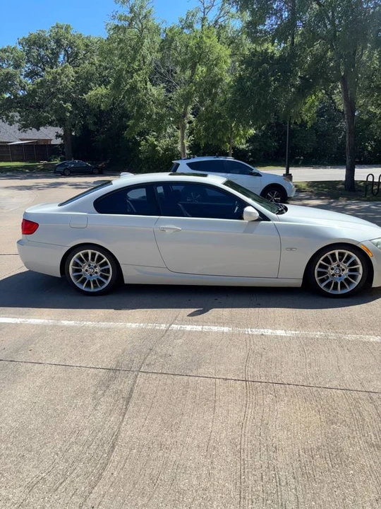 2011 BMW E92 3 Series Coupe - Image 2 of 7