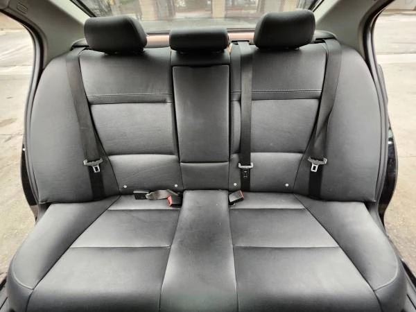 2011 BMW E90 3 Series Sedan - Image 13 of 14