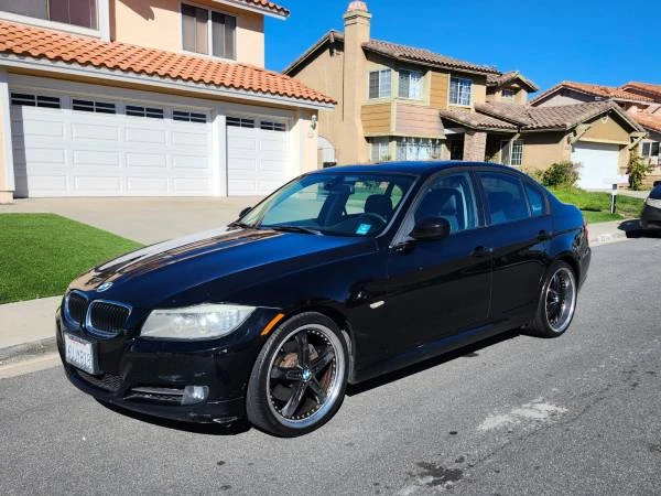2011 BMW E90 3 Series Sedan - Image 8 of 13