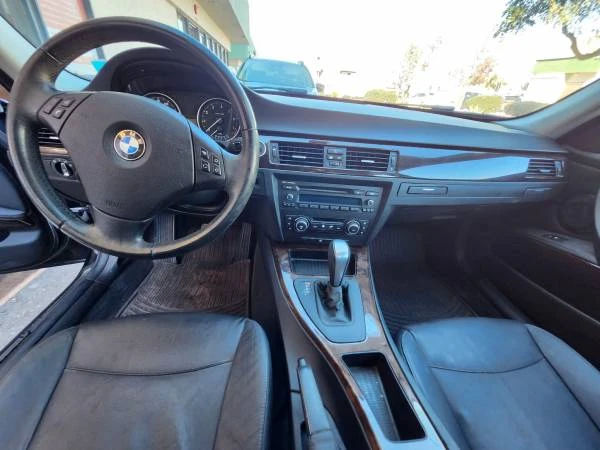 2011 BMW E90 3 Series Sedan - Image 13 of 13