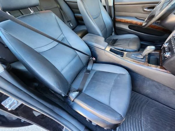 2011 BMW E90 3 Series Sedan - Image 9 of 13