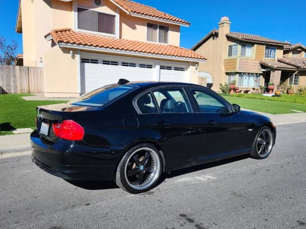 2011 BMW E90 3 Series Sedan - Image 3 of 13