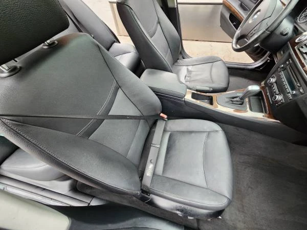 2011 BMW E90 3 Series Sedan - Image 10 of 14