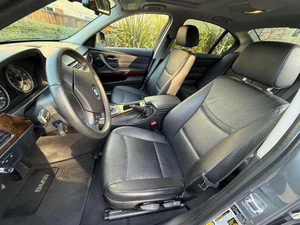 2011 BMW E90 3 Series Sedan - Image 7 of 12