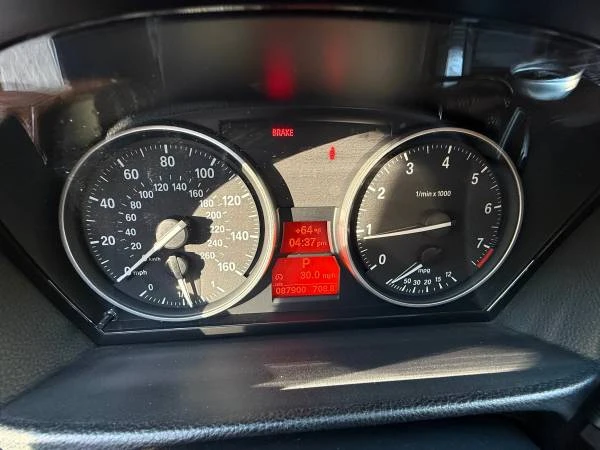 2011 BMW E90 3 Series Sedan - Image 5 of 12