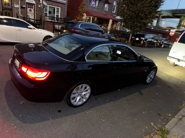 2011 BMW E93 3 Series Convertible - Image 14 of 21