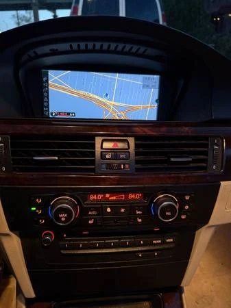 2011 BMW E93 3 Series Convertible - Image 3 of 21