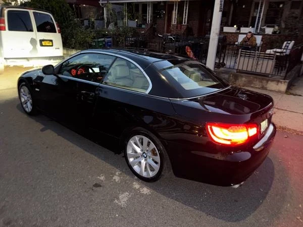 2011 BMW E93 3 Series Convertible - Image 16 of 21