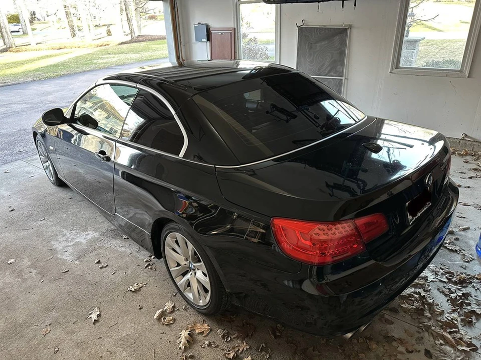 2011 BMW E93 3 Series Convertible - Image 2 of 13