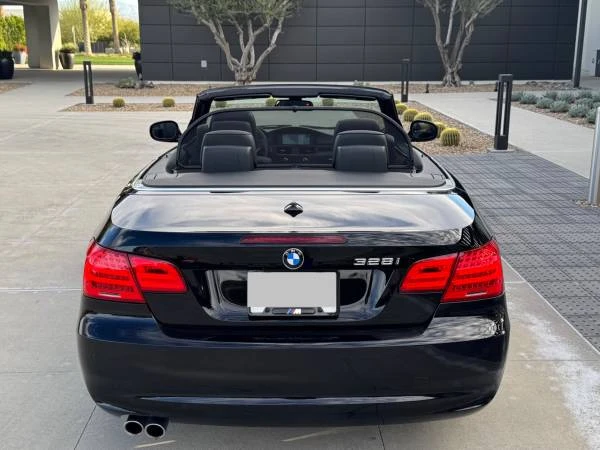 2011 BMW E93 3 Series Convertible - Image 4 of 10