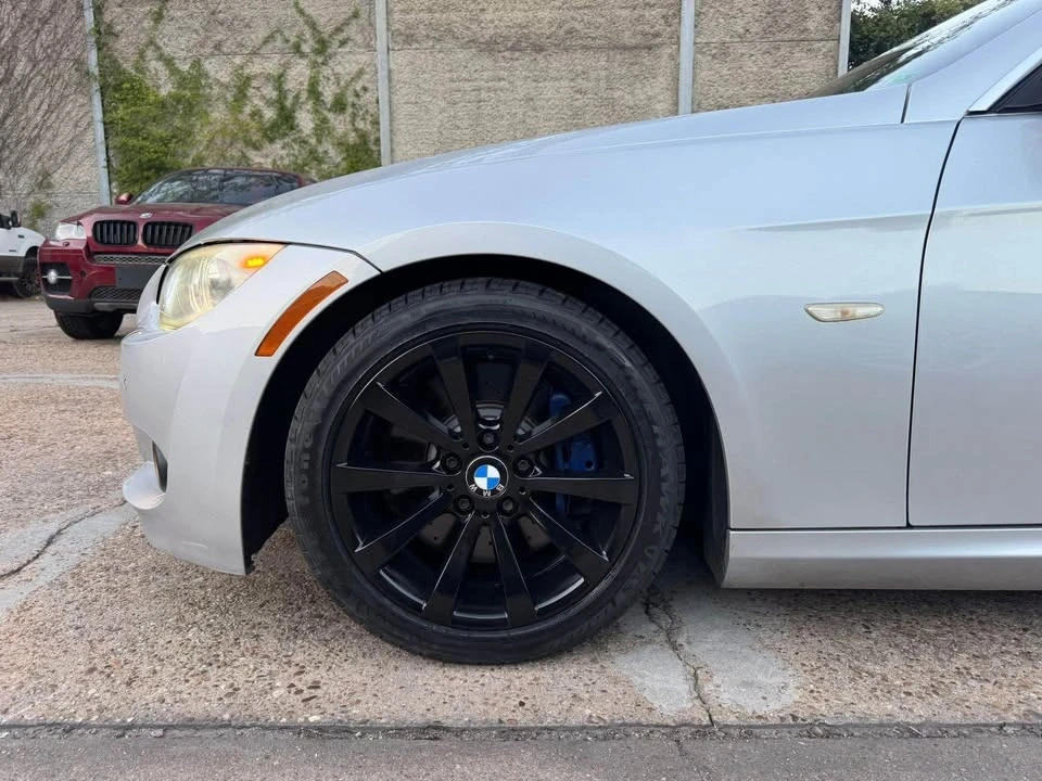 2011 BMW E93 3 Series Convertible - Image 3 of 10
