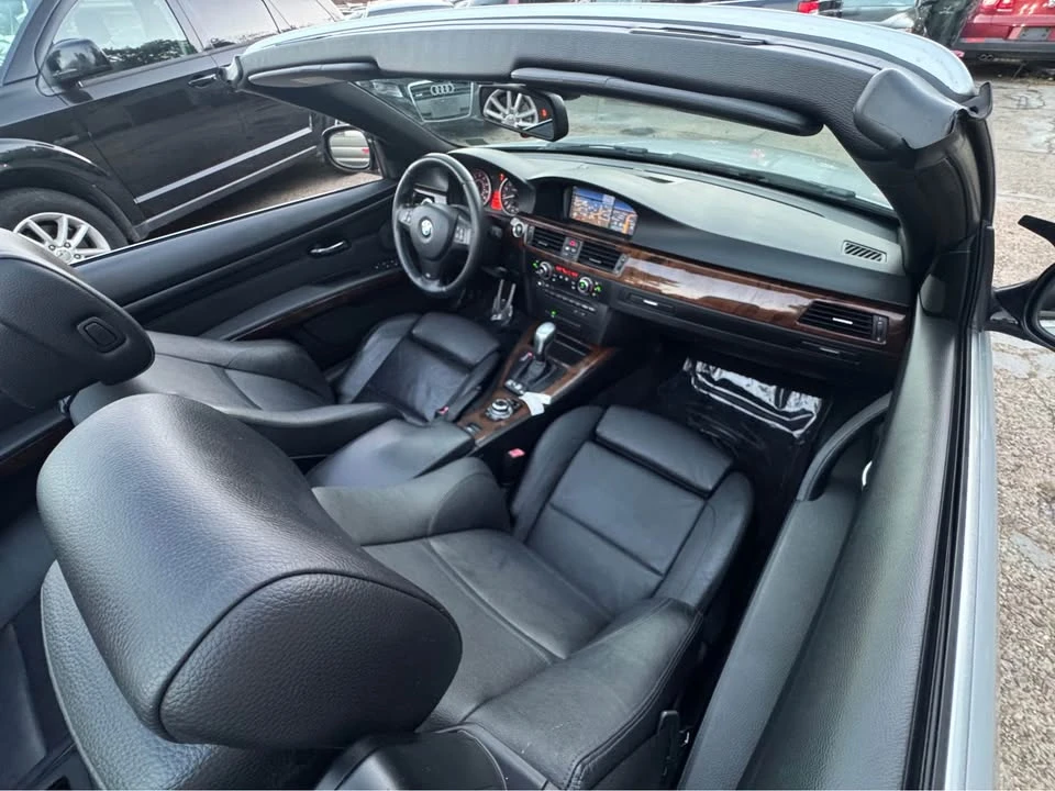 2011 BMW E93 3 Series Convertible - Image 2 of 10