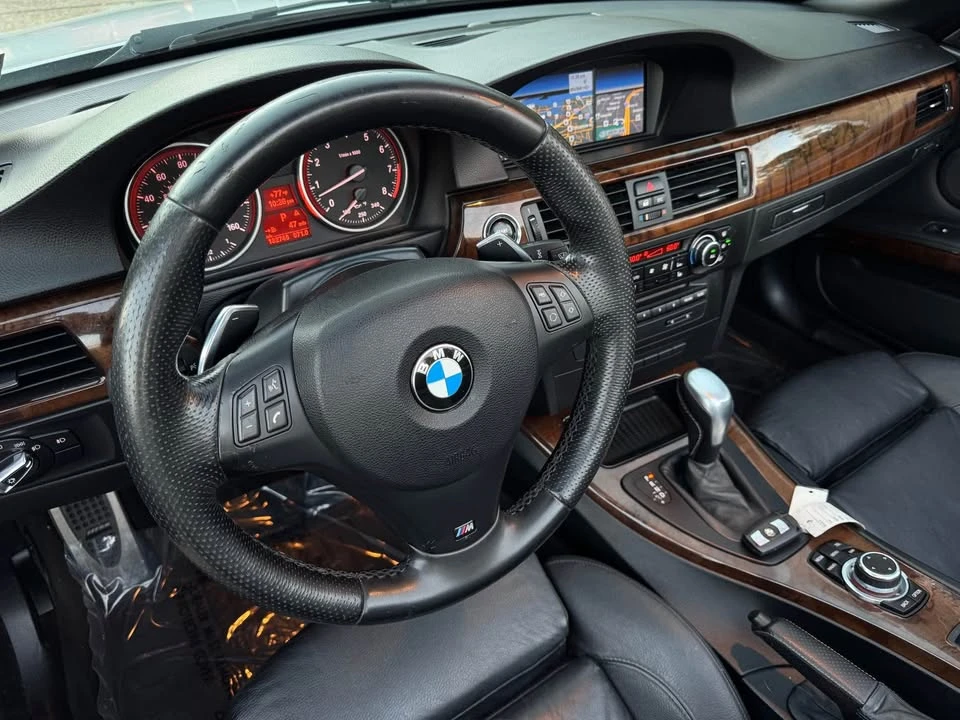 2011 BMW E93 3 Series Convertible - Image 9 of 10