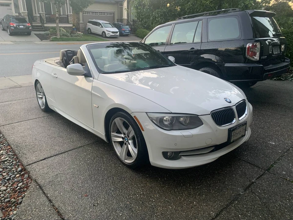 2011 BMW E93 3 Series Convertible - Image 12 of 14