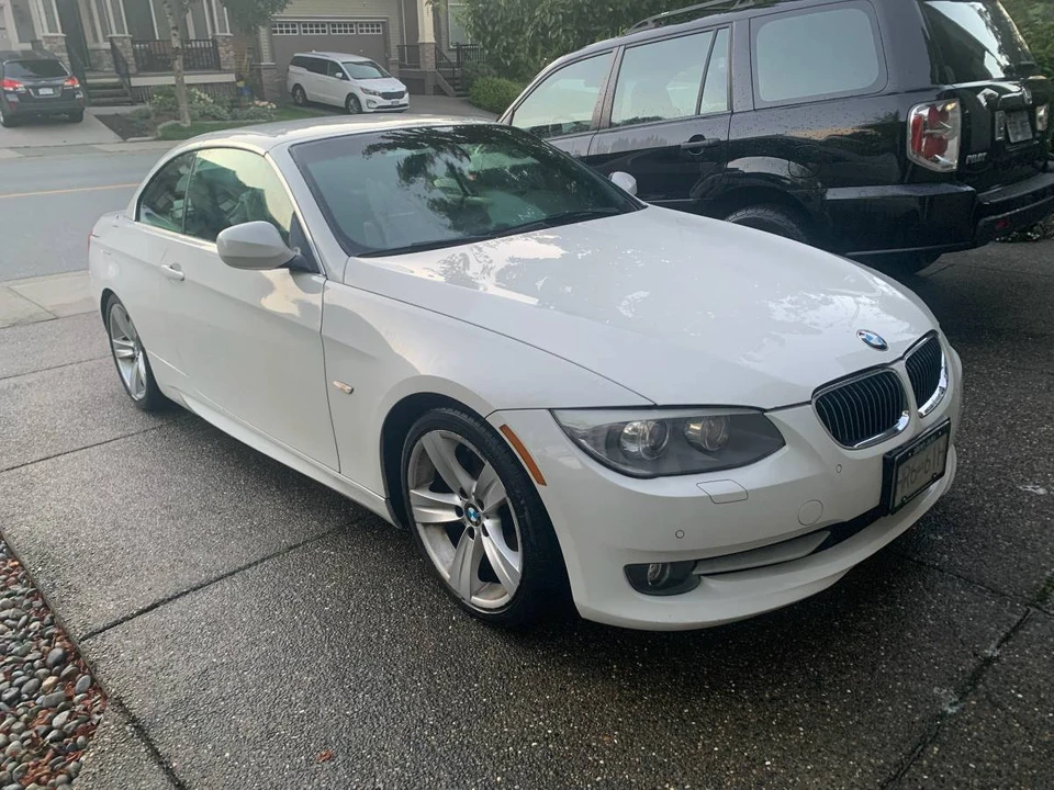 2011 BMW E93 3 Series Convertible - Image 8 of 14