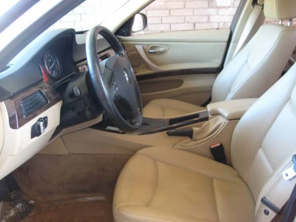 2011 BMW E90 3 Series Sedan - Image 8 of 20