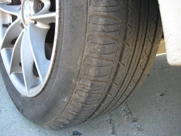 2011 BMW E90 3 Series Sedan - Image 18 of 20