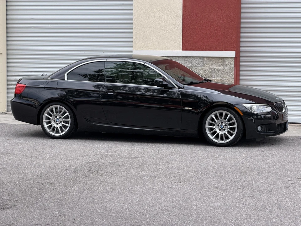 2011 BMW E93 3 Series Convertible - Image 26 of 31