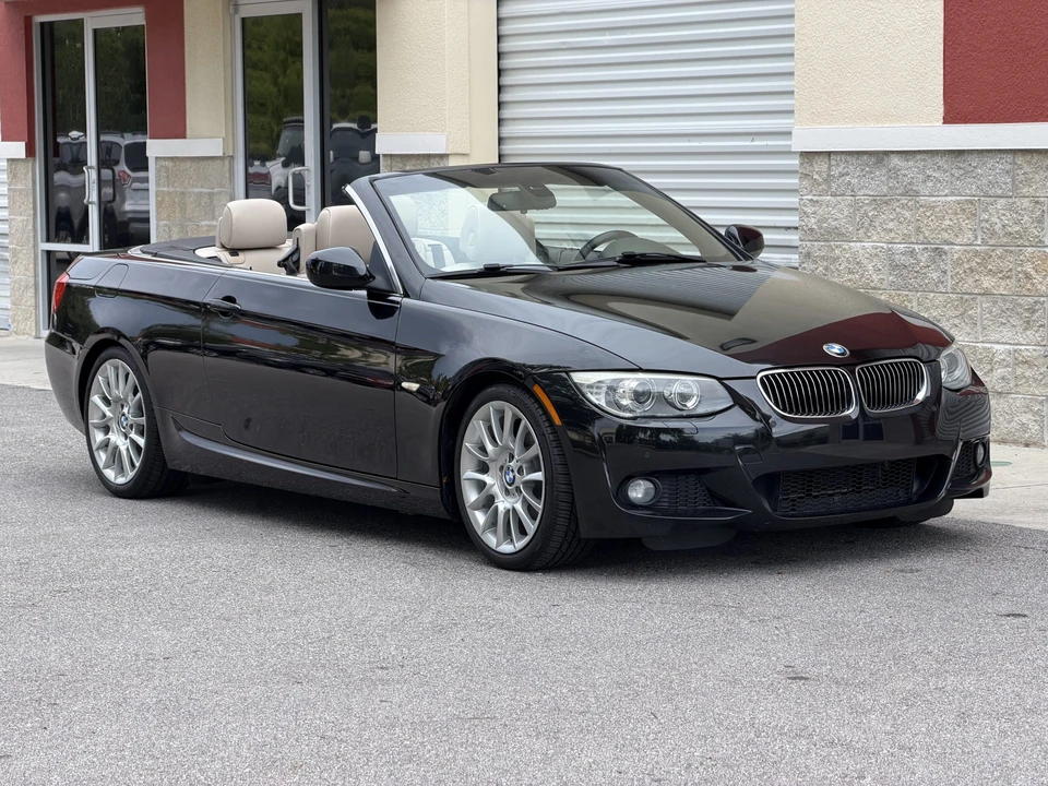 2011 BMW E93 3 Series Convertible - Image 3 of 31