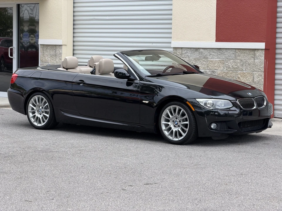 2011 BMW E93 3 Series Convertible - Image 4 of 31