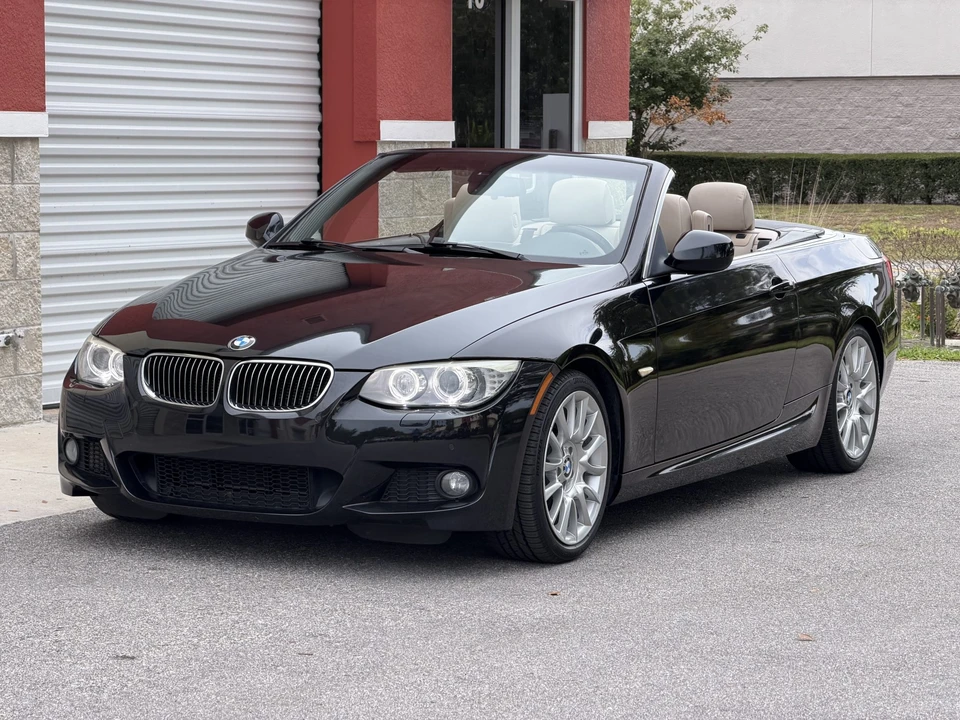 2011 BMW E93 3 Series Convertible - Image 20 of 31
