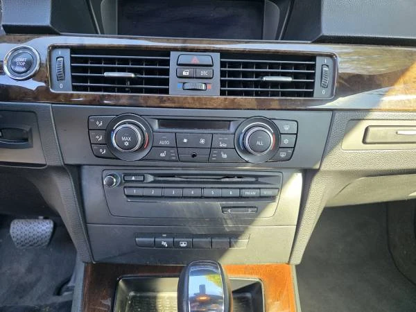 2011 BMW E92 3 Series Coupe - Image 11 of 20