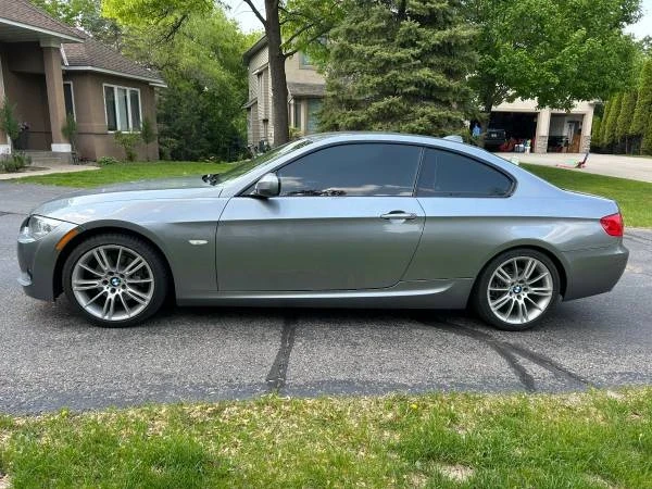 2011 BMW E90 3 Series Sedan - Image 5 of 16