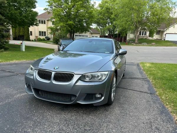 2011 BMW E90 3 Series Sedan - Image 6 of 16
