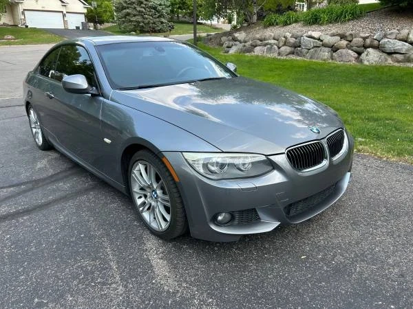 2011 BMW E90 3 Series Sedan - Image 2 of 16