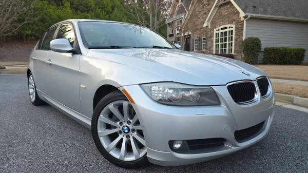 2011 BMW E90 3 Series Sedan - Image 5 of 21
