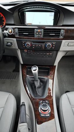 2011 BMW E90 3 Series Sedan - Image 19 of 21